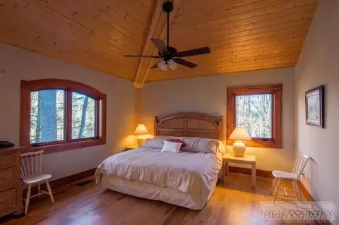 252 Wasatch Dr, Boone, NC 28607 photo 6