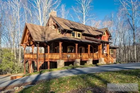 252 Wasatch Dr, Boone, NC 28607 photo 1
