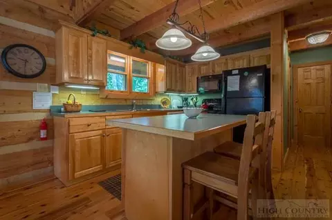 247 Streamside Ln, Seven Devils, NC 28604 photo 11