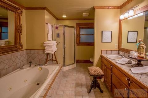 711 Pineview Dr, Boone, NC 28607 photo 16
