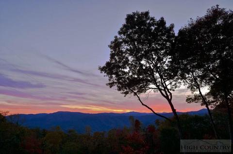 447 Wildwood Dr, Deep Gap, NC 28618 photo 9