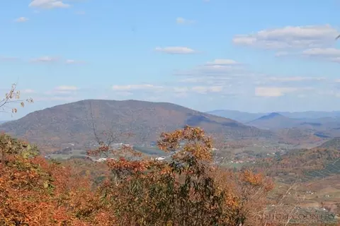 276 Summit Dr, Todd, NC 28684 photo 6