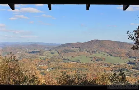 276 Summit Dr, Todd, NC 28684 photo 2