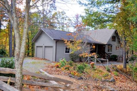 521 Daniel Dr, Boone, NC 28607 photo 1
