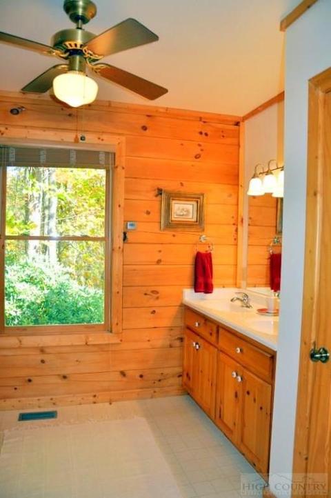 521 Daniel Dr, Boone, NC 28607 photo 10