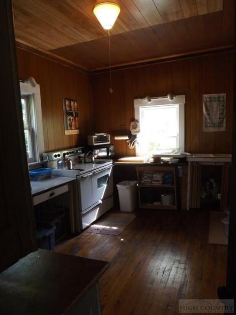 554 Sally Rd, Sparta, NC 28675 photo 24