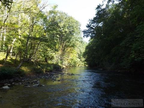 554 Sally Rd, Sparta, NC 28675 photo 3