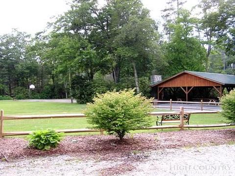 182 Pine Loop, Newland, NC 28657 photo 20