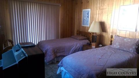 183 Willow Loop, Newland, NC 28657 photo 13