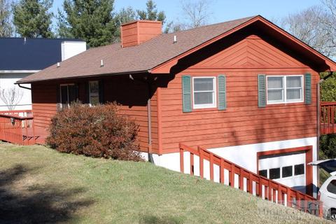 183 Willow Loop, Newland, NC 28657 photo 1