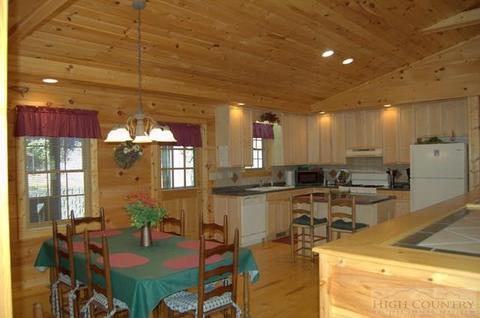 732 Twisted River Dr, Creston, NC 28615 photo 4