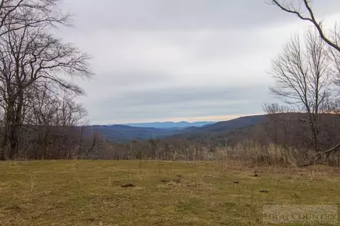 321 Bynum Trivette Rd, Deep Gap, NC 28618 photo 2