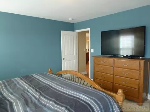 190 Mary Ellen Ln, Deep Gap, NC 28618 photo 17