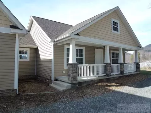 190 Mary Ellen Ln, Deep Gap, NC 28618 photo 2