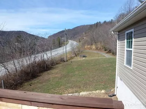 190 Mary Ellen Ln, Deep Gap, NC 28618 photo 32