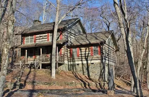 136 Old Mill Rd, Todd, NC 28684 photo 2