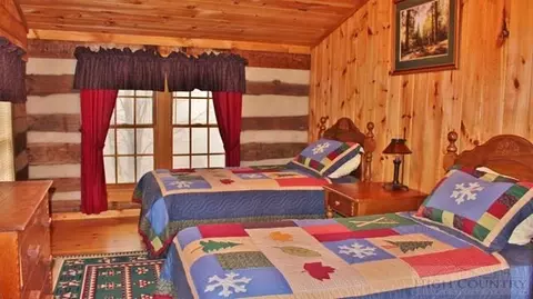 136 Old Mill Rd, Todd, NC 28684 photo 8