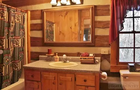 136 Old Mill Rd, Todd, NC 28684 photo 5