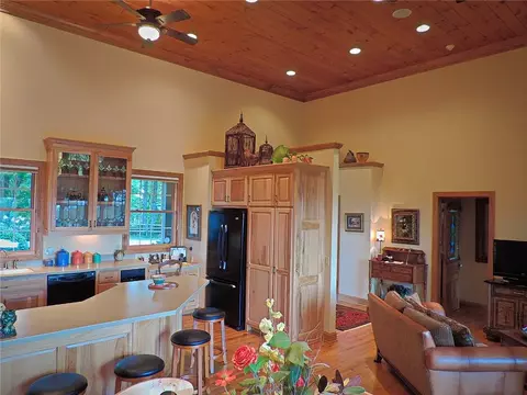 121 High Peak Dr, Blowing Rock, NC 28605 photo 11