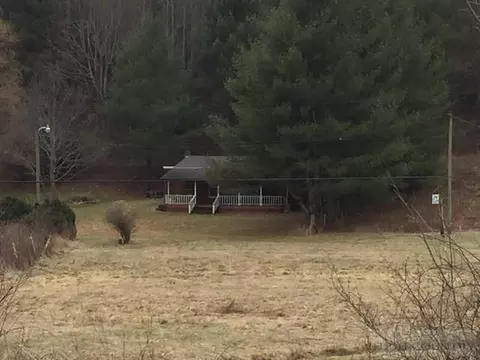 697 Coy Ham Rd, Lansing, NC 28643 photo 13