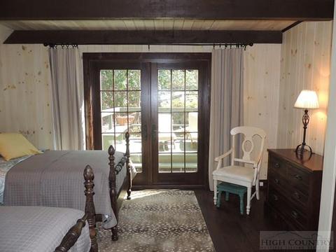 121 Pecan, Boone, NC 28607 photo 6
