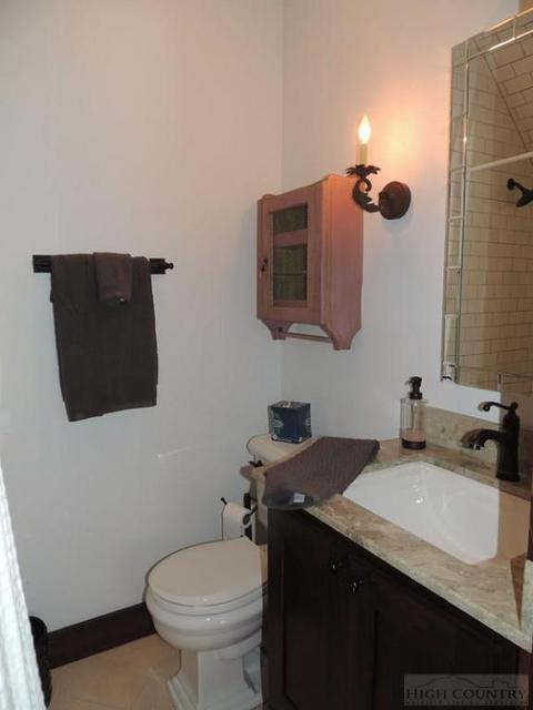 121 Pecan, Boone, NC 28607 photo 5