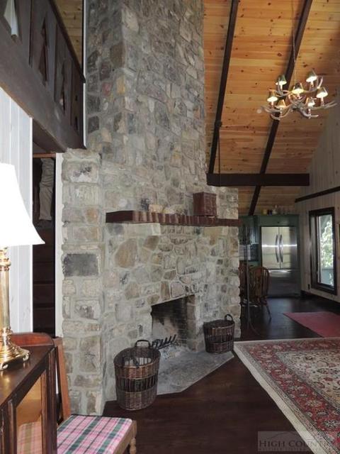 121 Pecan, Boone, NC 28607 photo 22