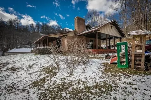 358 Crestview Dr, Creston, NC 28615 photo 25