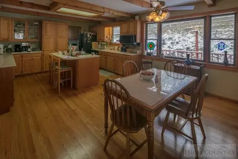 358 Crestview Dr, Creston, NC 28615 photo 3