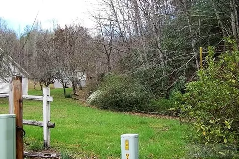1360 Pumpkin Run Rd, Purlear, NC 28665 photo 37