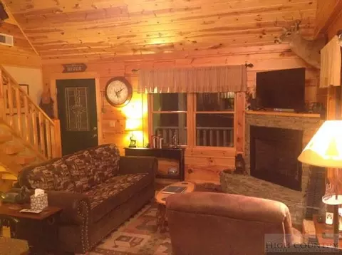 3045 Nile Rd, Sparta, NC 28675 photo 2