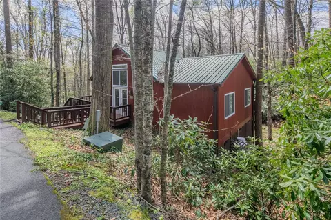 176 Jack Pine Loop, Newland, NC 28657 photo 6