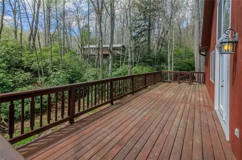 176 Jack Pine Loop, Newland, NC 28657 photo 22