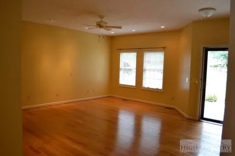 228 Hillside Dr, Jefferson, NC 28640 photo 7