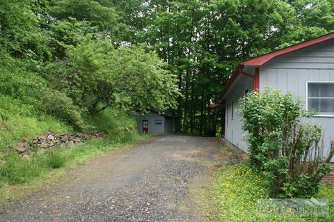 660 Big Windfall Rd, Lansing, NC 28643 photo 13