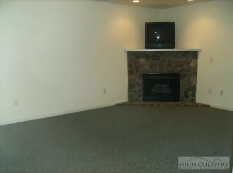 274 Ridge Dr, Boone, NC 28607 photo 5