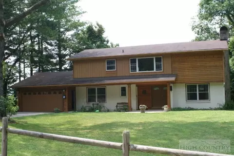 194 Skyview, Boone, NC 28607 photo 1
