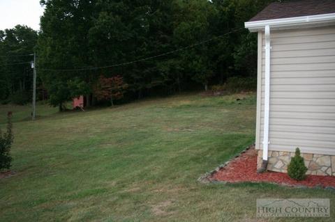 1240 Deep Ford Rd, Lansing, NC 28643 photo 11