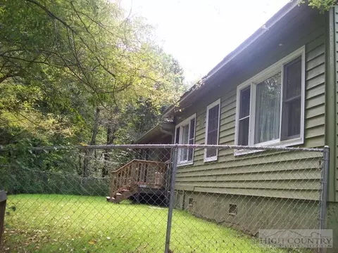 278 Robin Ln, Vilas, NC 28692 photo 8