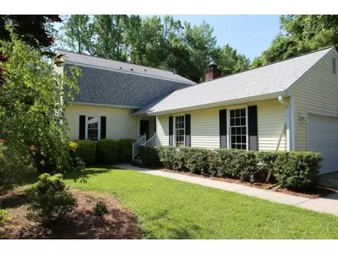 120 Forestview Dr, Elon, NC 27244 photo 1