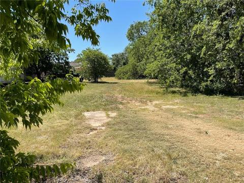 704 W 2nd, Mcgregor, TX 76657 photo 1