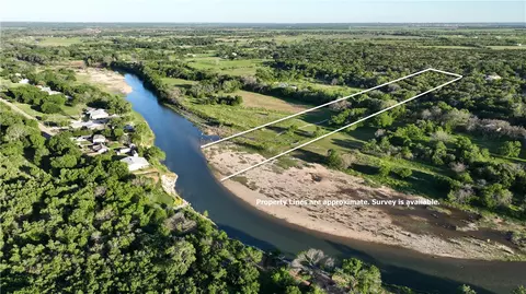 424 Patrick Crossing Rd, Waco, TX 76708 photo 1