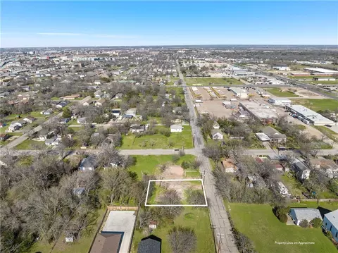 2103 Daughtrey Ave, Waco, TX 76706 photo 1
