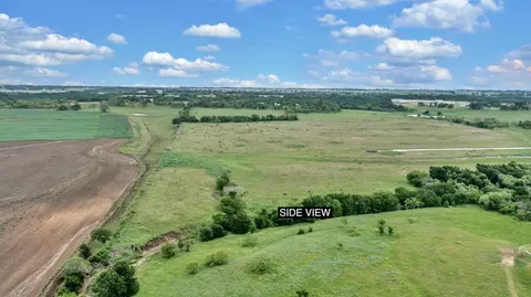 186 S Hcr 2302, Abbott, TX 76621 photo 1