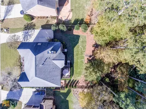 233 Cedarhurst Dr, Canton, GA 30115 photo 4