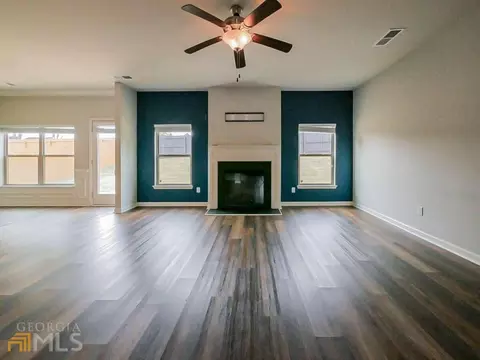 6777 Percy Way, Rex, GA 30273 photo 7
