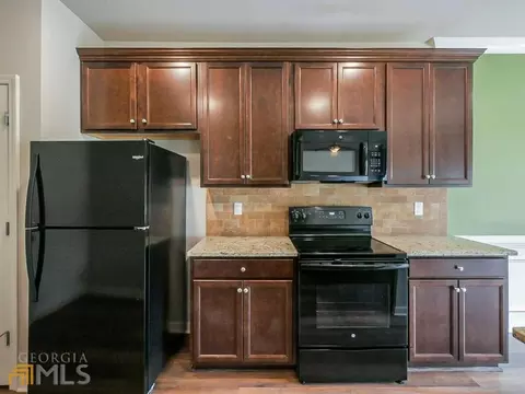 6777 Percy Way, Rex, GA 30273 photo 8