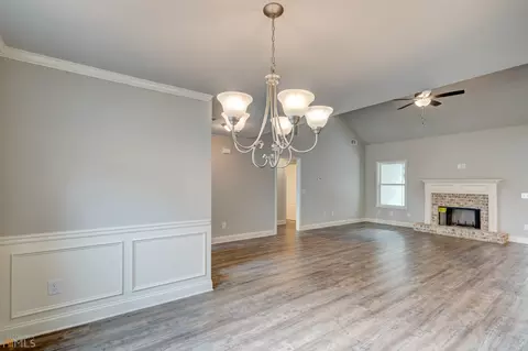 152 W Wright St, Winder, GA 30680 photo 22