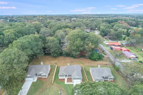 152 W Wright St, Winder, GA 30680 photo 38