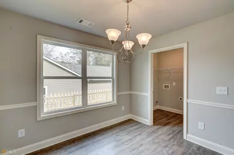 152 W Wright St, Winder, GA 30680 photo 23